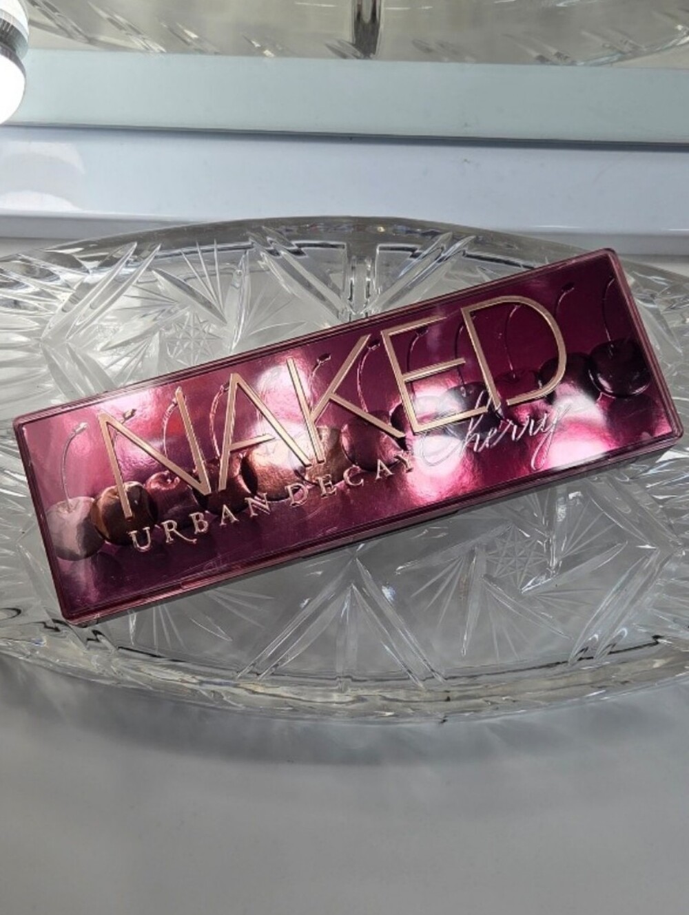 Urban Decay Naked Cherry Eyeshadow Palette
